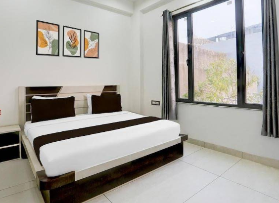 Hotel Raghunath Palace ( Khatu Shyam ji ) 