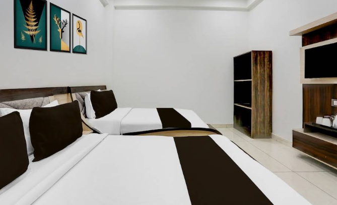 Sonmarg Snow View  - Image 2