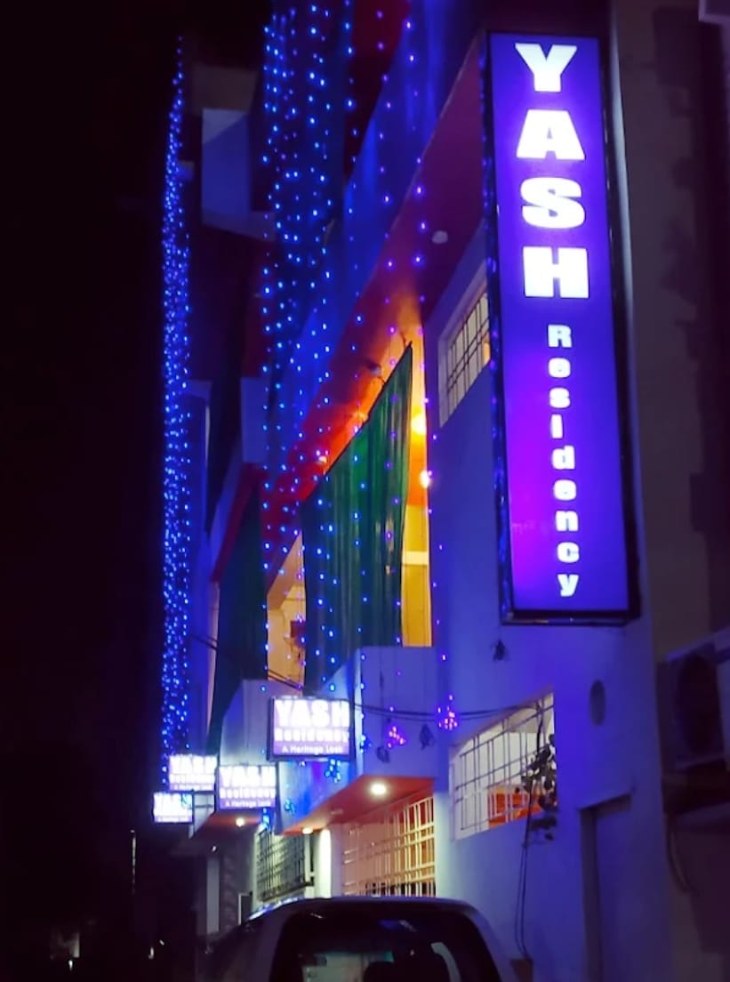 Hotel Yash Residency Near Assi Ghat & BHU