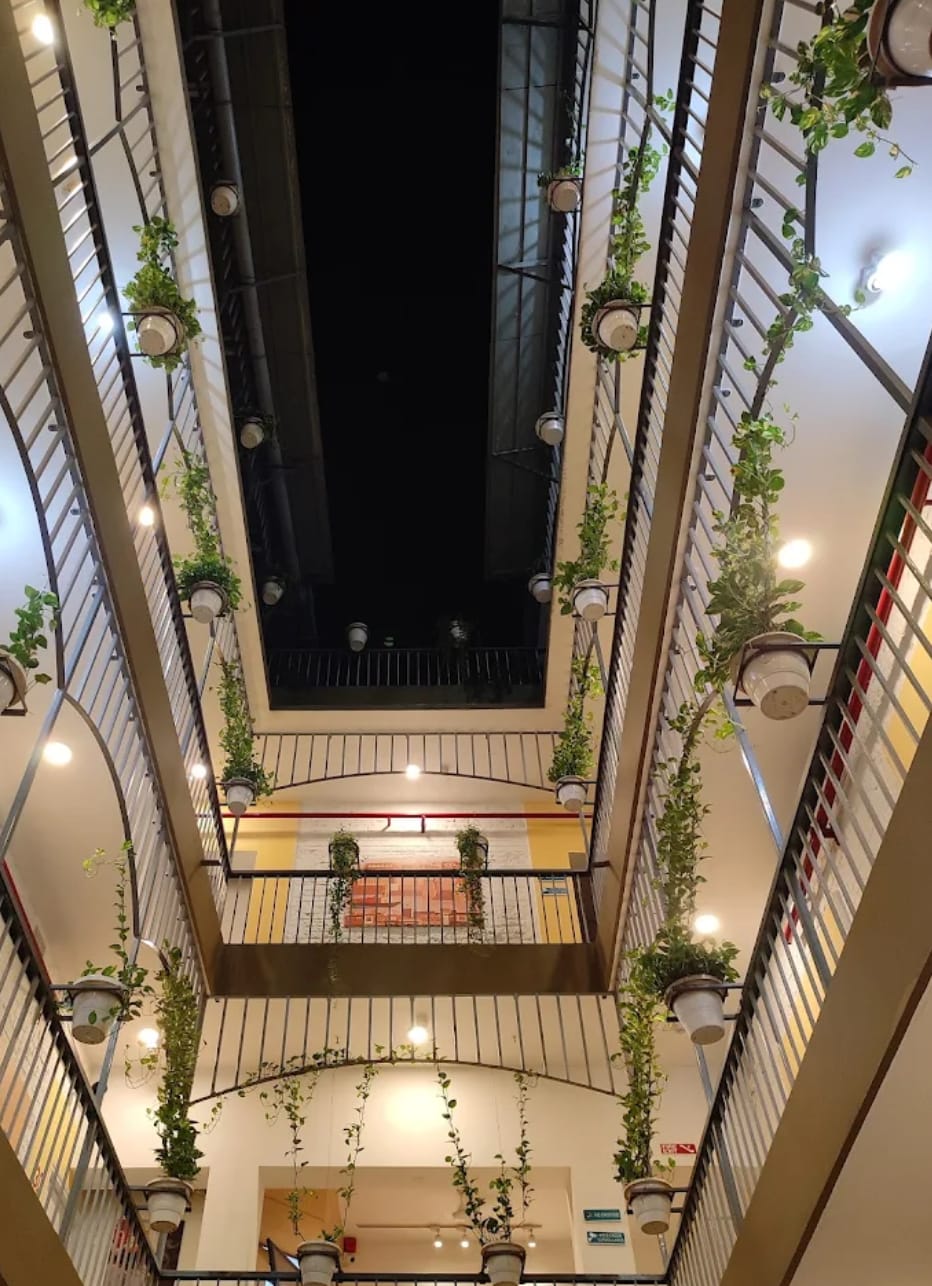 Bedzzz, Varanasi - Image 2