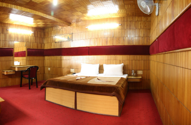 Hotel New Adarsh ( Manali )  - Image 2