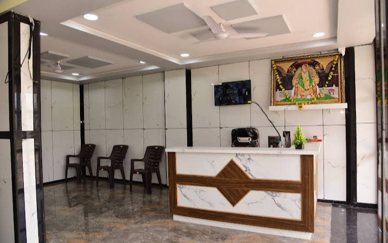 BMG Hotel om sai ( Janardhan) - Image 2
