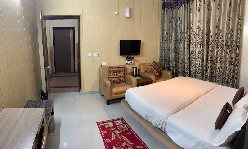 Hotel galaxy (Dehradun) - Image 2