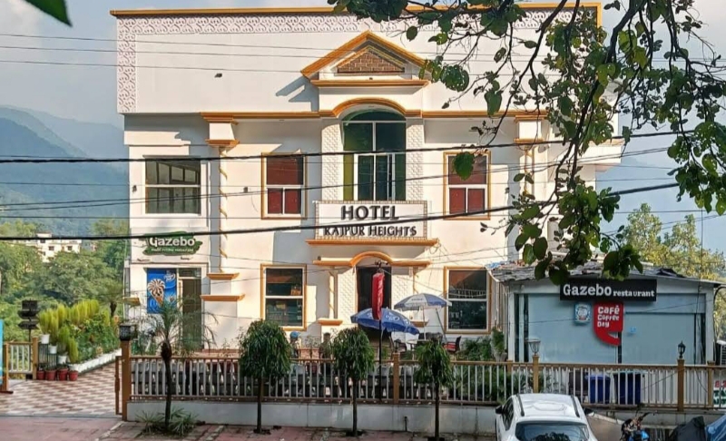 Hotel rajpur heights 