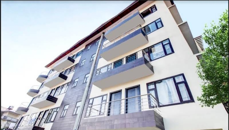 Hotel hilltop courtyard (Shimla)