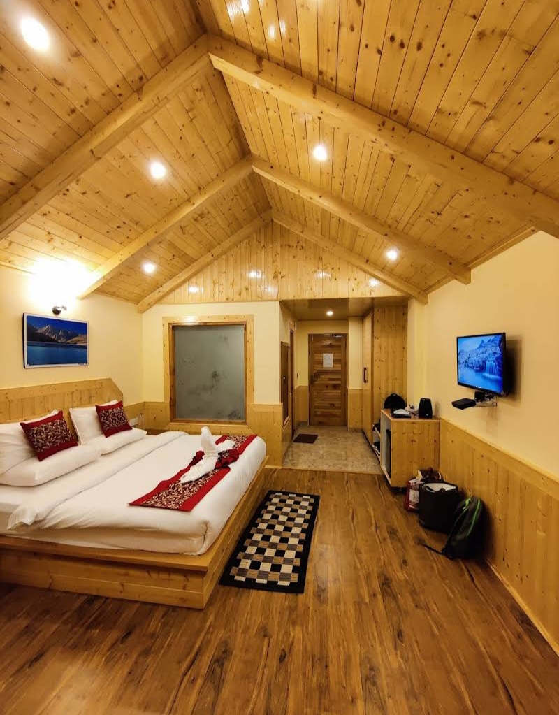 Hotel Green Hills (  Manali ) 