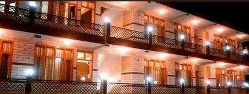 Hotel New Adarsh ( Manali ) 