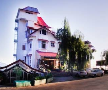 Golf Links Resort  ( Shimla ) 