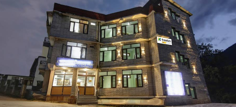Hotel Chichoga Holiday Inn ( Manali ) 